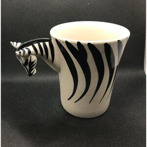 Zebra 3D head handle coffee mug by Pier One Imports, handpainted, oversized!